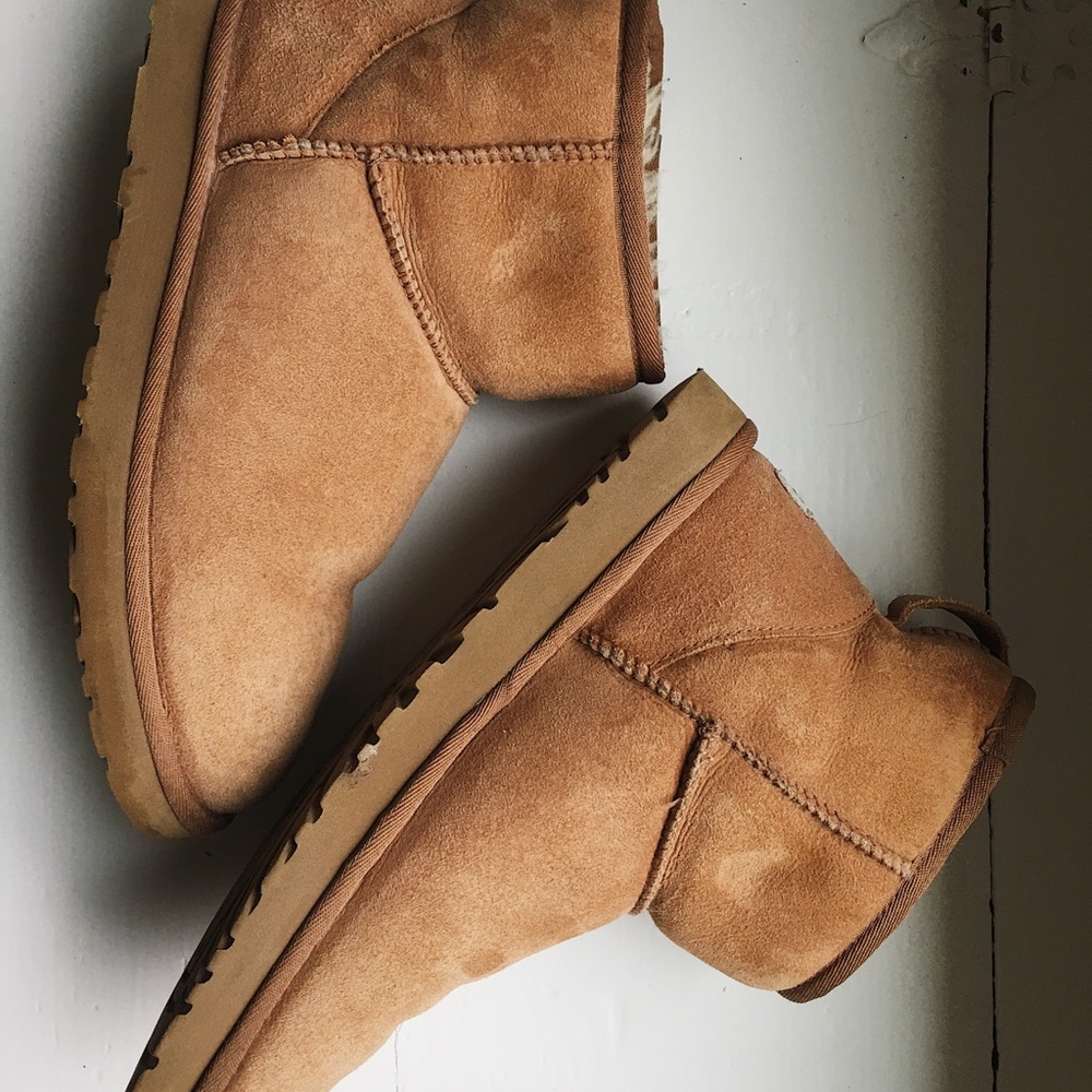 Classic Mini II Genuine Shearling Lined Boot
